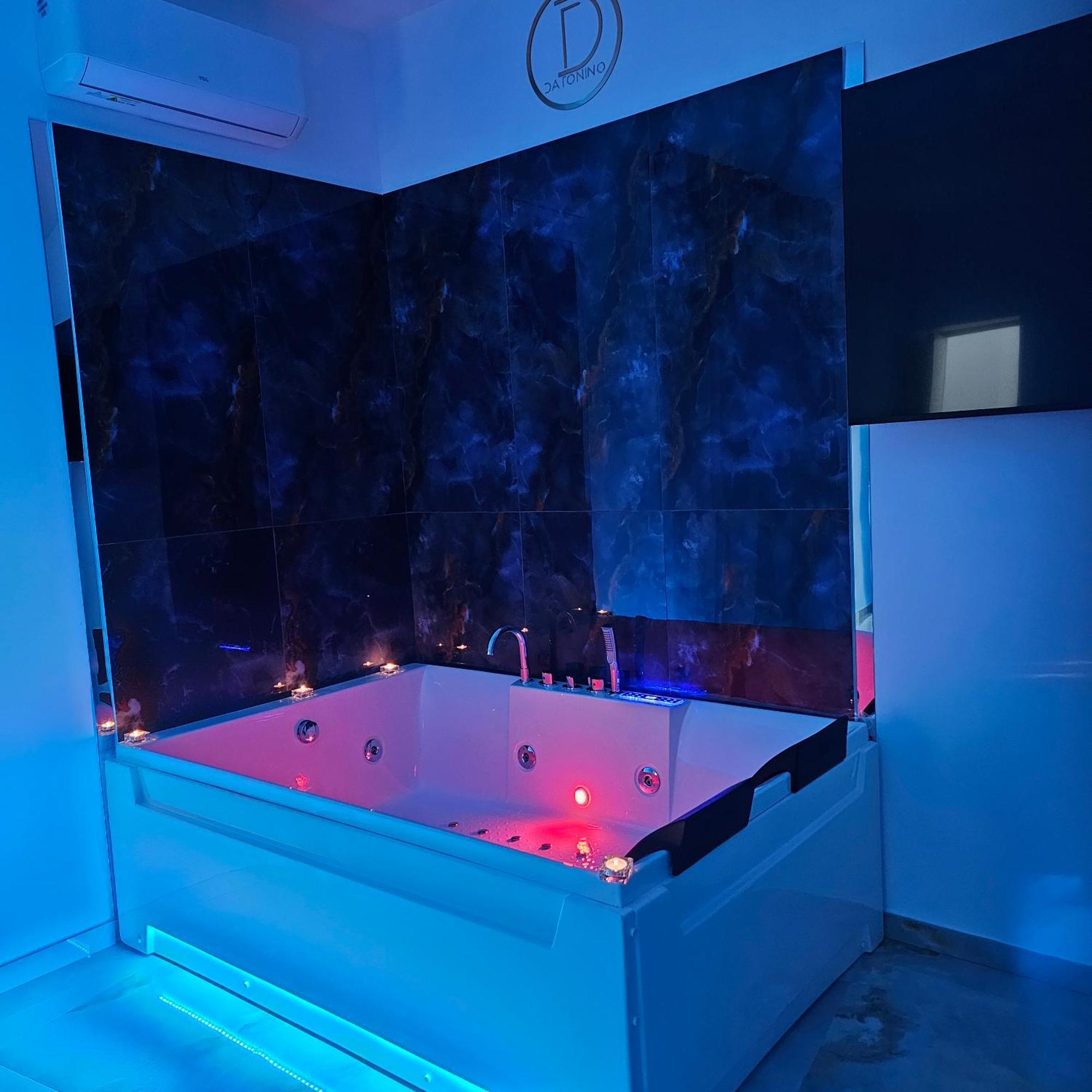 Da Tonino Luxury Apartments Nápoly Kültér fotó