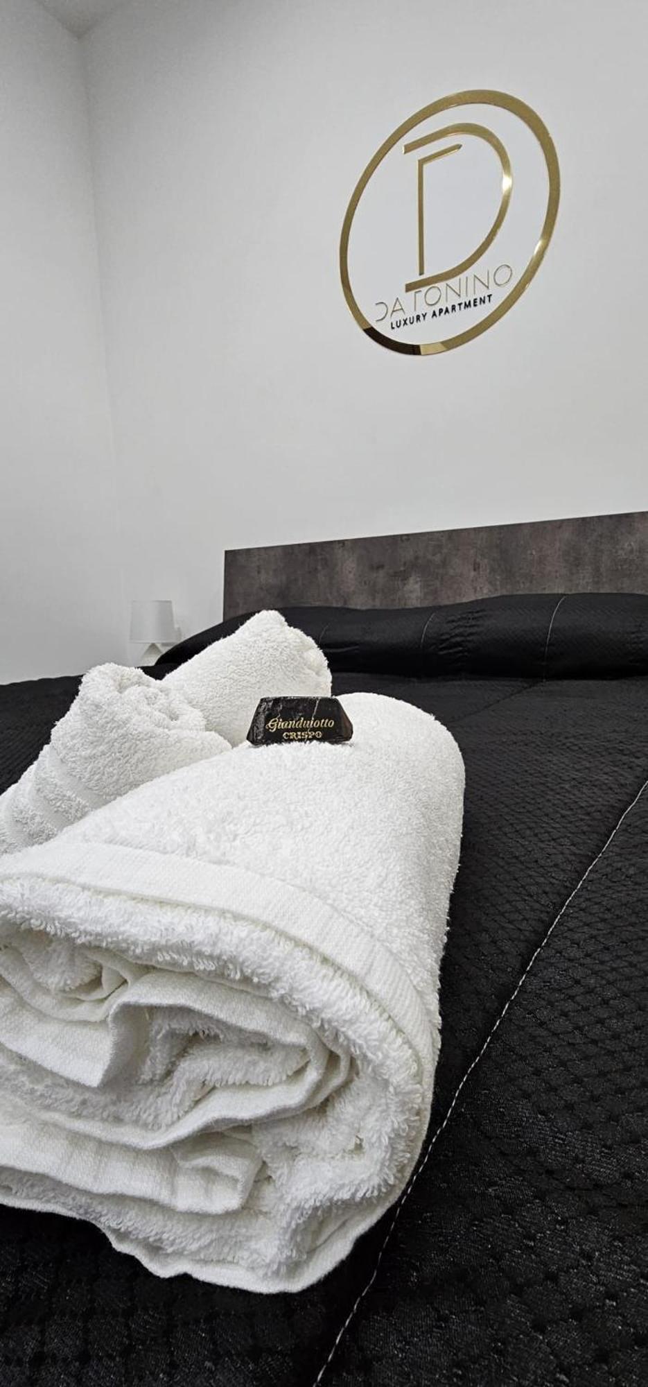Da Tonino Luxury Apartments Nápoly Kültér fotó